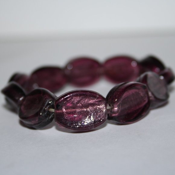 Vintagejelyfish Jewelry - Purple glass bracelet 7"